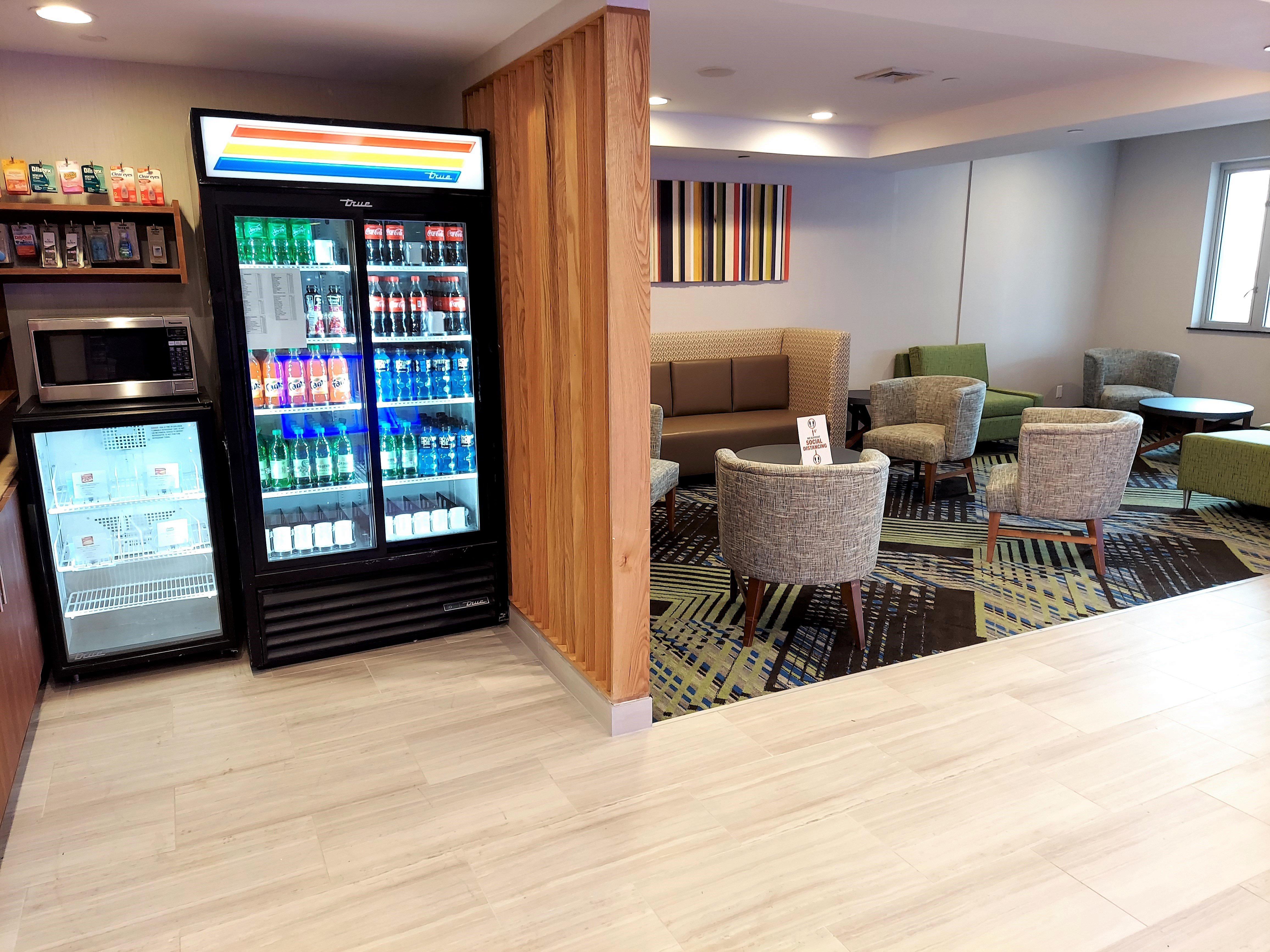 Holiday Inn Express Maspeth By Ihg Нью-Йорк Екстер'єр фото