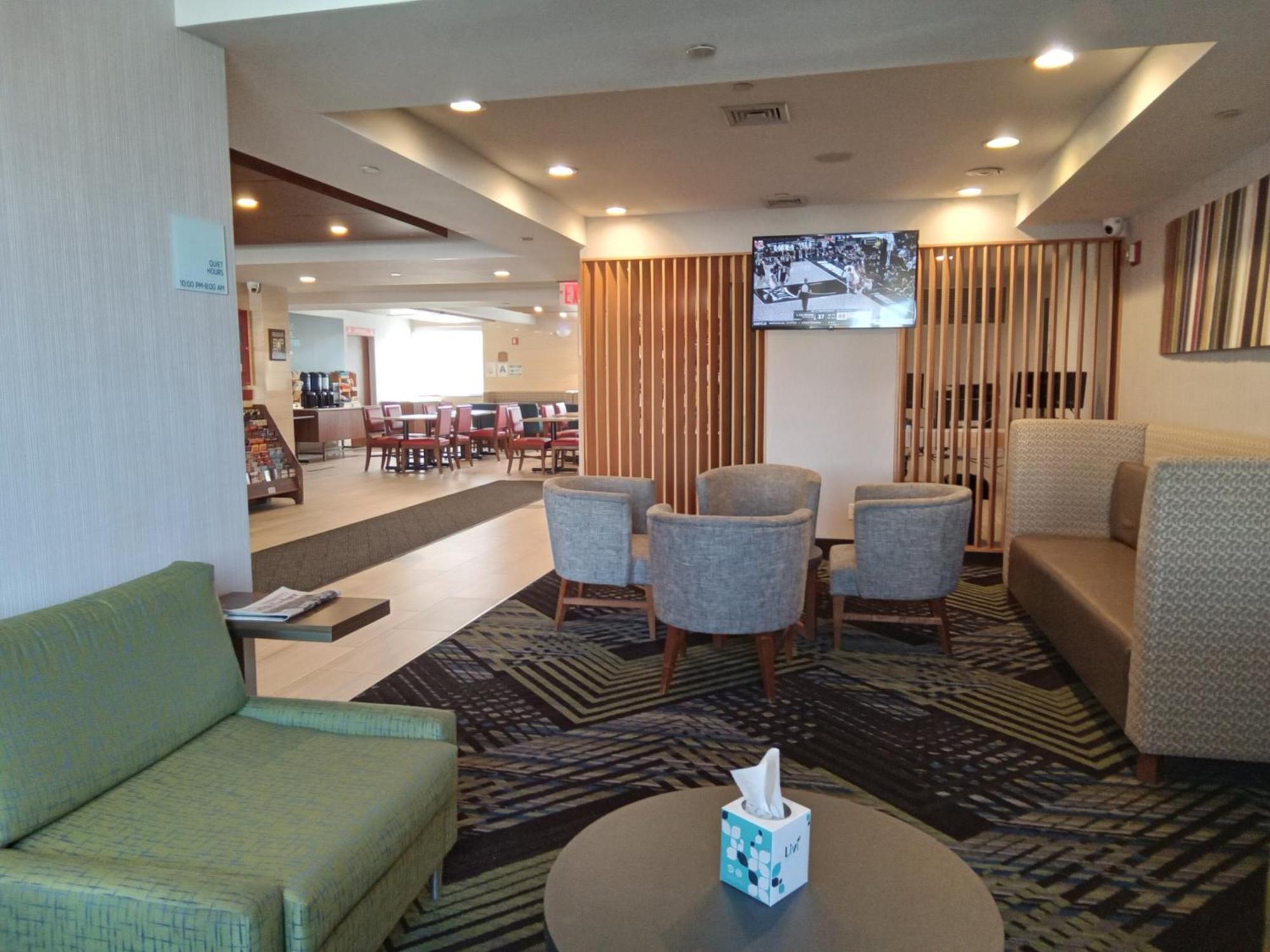 Holiday Inn Express Maspeth By Ihg Нью-Йорк Екстер'єр фото